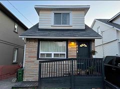 44 Mystic Avenue, Toronto, ON M1L 4G9