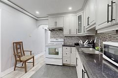1496 Simcoe Street N, Oshawa, ON L1G 4X7