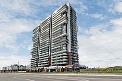 2550 Simcoe Street N 409, Oshawa, ON L1L 0R5