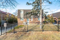50 Coleman Avenue #19, Toronto, ON M4C 1P7