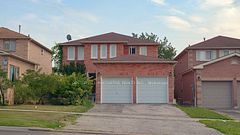35 Magill Drive, Ajax, ON L1T 3H7