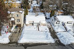 83 Brooklawn Avenue, Toronto, ON M1M 2P7