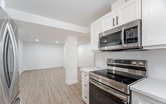 283 PORTER - LOWER LEVEL Street, Oshawa, ON L1J 1N3