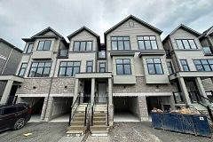 783 Kootenay Path, Oshawa, ON L1H 0A7