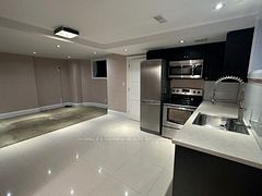 64 four oaks Gate, Toronto, ON M4J 2X2