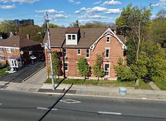 1311 Pape Avenue 10, Toronto, ON M4K 3W9