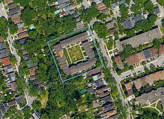 90 Edgewood Avenue 123, Toronto, ON M4L 3H1
