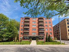 11 Glenburn Avenue 108, Toronto, ON M4B 2X1