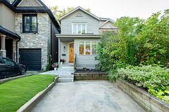 14 Lynn Road, Toronto, ON M1N 2A3