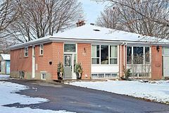 62 Ambassador Drive Basement, Ajax, ON L1S 1N8