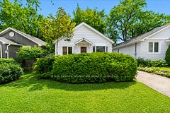 138 Gradwell Drive, Toronto, ON M1M 2N2