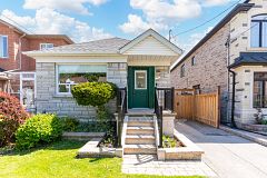 43 Heale Avenue, Toronto, ON M1N 3X6