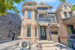 40 Whistle Post Street, Toronto, ON M4E 3W8
