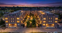 1070 Progress Avenue 311, Toronto, ON M5N 2E2