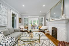 212 Lawlor Avenue, Toronto, ON M4E 3M1