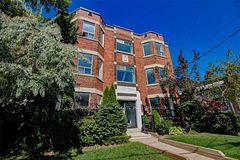 204 Kingston Road 104, Toronto, ON M4L 1S7