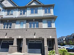 2551 Barbarolli Path 115, Oshawa, ON L1L 0P9