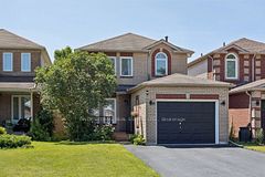 25 John Walter Crescent, Clarington, ON L1E 2W6