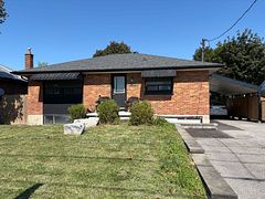 607 Stevenson Road N, Oshawa, ON L1J 5P2