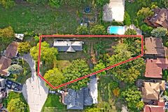 28 Thomas Avenue, Toronto, ON M1C 1E5