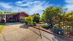 6 Abbottswood Road, Toronto, ON M1P 3P1