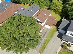 36 Longwood Court, Clarington, ON L1E 1R7