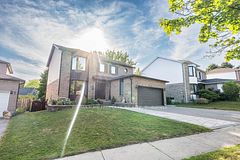 22 Mayflower Street Bsmt, Whitby, ON L1N 8A9