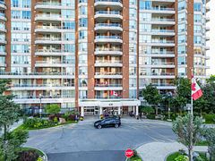 430 Mclevin Avenue NW 915, Toronto, ON M1B 5P1