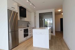 899 Queen Street E 410, Toronto, ON M4M 0C8