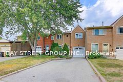 8 James Park Square, Toronto, ON M1V 2E6