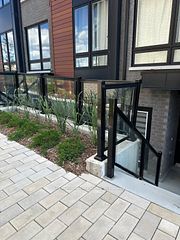 145 Tapscott Road 5, Toronto, ON M1B 1E7