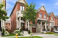 89 Elkington Crescent, Whitby, ON L1P 0L7
