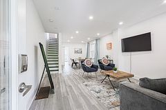 53 Aldridge Avenue, Toronto, ON M4C 3W3