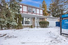 15 Pipers Green Avenue Full Bsmnt, Toronto, ON M1S 3J9