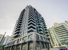 1606 Charles Street 306 A, Whitby, ON L1N 0P1