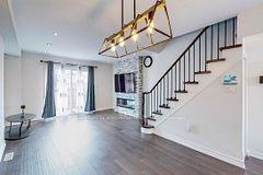 1635 Pickering Parkway 18, Pickering, ON L1V 6W8