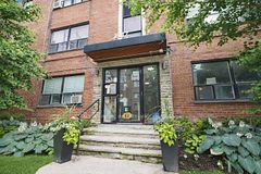 3017 Queen Street E E4, Toronto, ON ON M1N 1A2