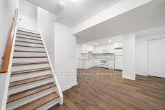 582 Carlyle Court Lower, Oshawa, ON L1H 6S2