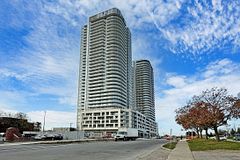 2033 Kennedy Road 2102, Toronto, ON M1T 3G2