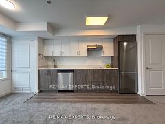 45 Connaught Avenue 104, Toronto, ON M4L 2V8