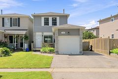 1454 Valley Drive, Oshawa, ON L1J 7Z3