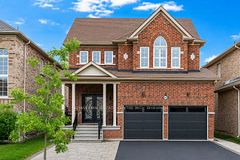 844 Wrenwood Drive, Oshawa, ON L1K 0V8