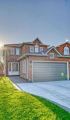 90 Oke Road Main Floor, Clarington, ON L1E 2V2