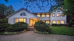 8 Windy Ridge Drive, Toronto, ON M1M 1H5