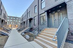 1720 Simcoe Street N 23 - Room 1, Oshawa, ON L1G 0C3