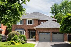 5 Carriage Lane, Clarington, ON L1E 1J9