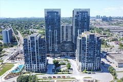 30 Meadowglen Place 1110, Toronto, ON M1G 0A6