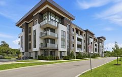 385 Artic Red Drive 402, Oshawa, ON L1L 0W9