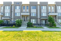 1525 Kingston Road 406, Pickering, ON L1V 0E9