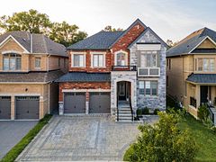 14 Micklefield Avenue, Whitby, ON L1P 0C3